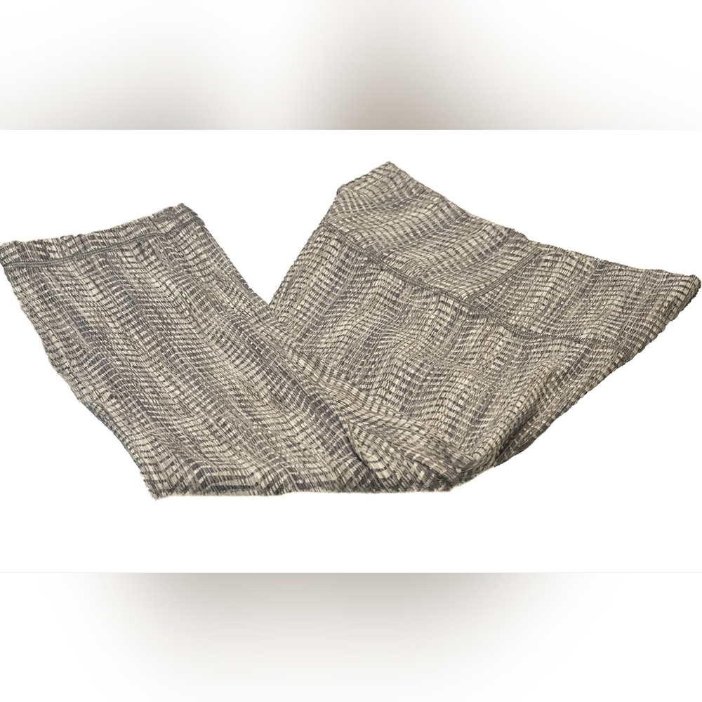 Lululemon 29" Crop/ Capri size 8 vintage